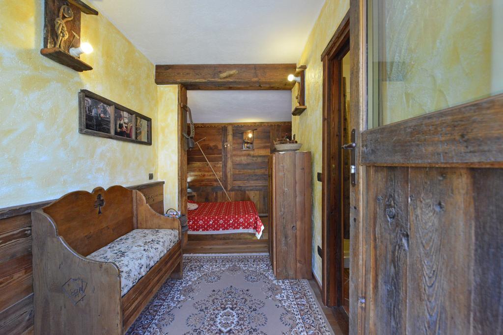 Maison Lazier Châtillon Zimmer foto